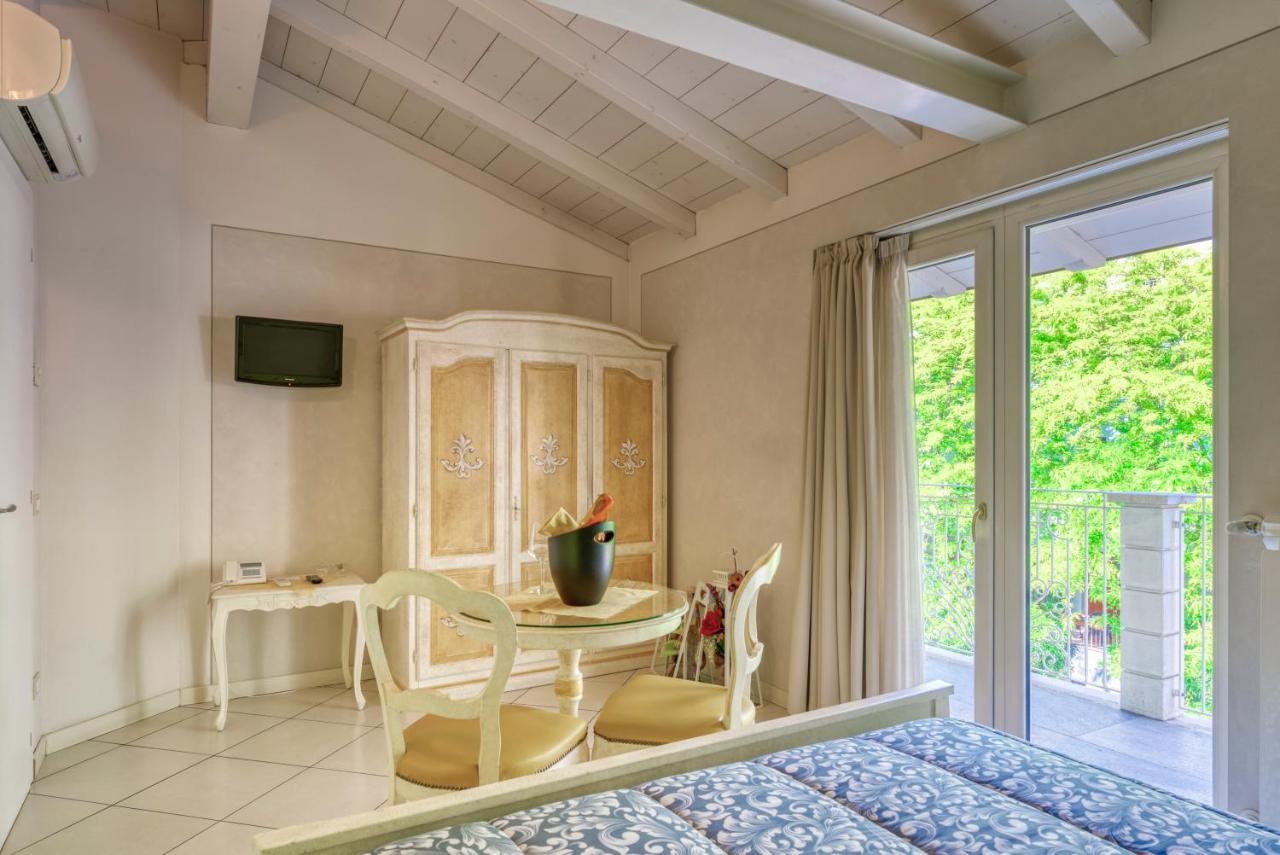 Villa Liberty Darfo Boario Terme Exterior photo
