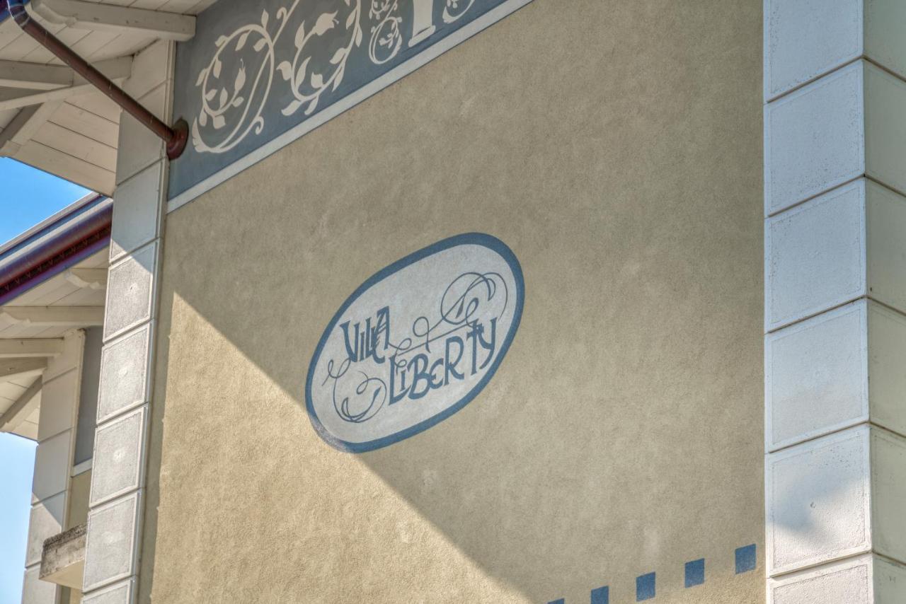 Villa Liberty Darfo Boario Terme Exterior photo
